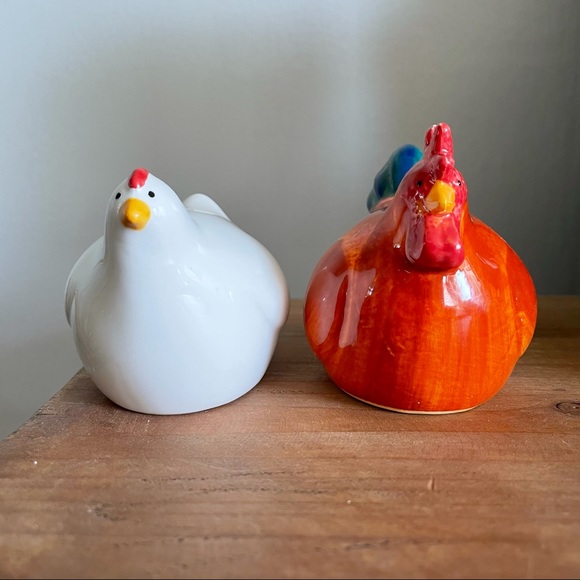 Set of Chicken and Rooster Salt and Pepper Shakers Novelty Farmhouse Kitchen - Picture 6 of 8
